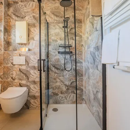 Marisol Design Mit Eigenem Stellplatz זולינגן