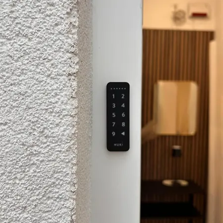 Marisol Design Mit Eigenem Stellplatz דירה זולינגן