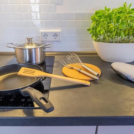 Marisol Design Mit Eigenem Stellplatz アパート